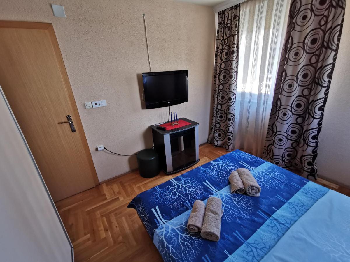 House Petar Apartment โอครีด ภายนอก รูปภาพ