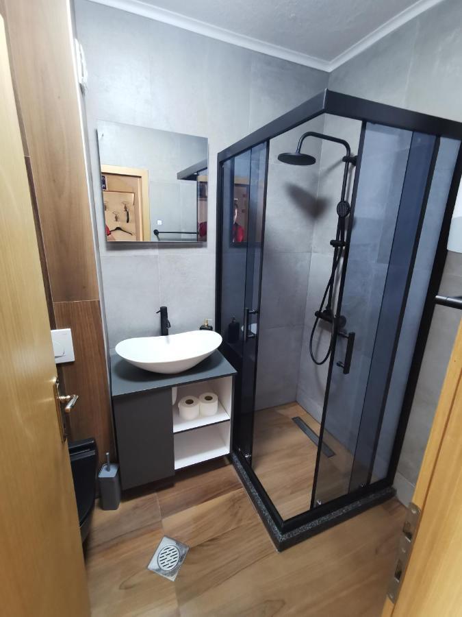 House Petar Apartment โอครีด ภายนอก รูปภาพ